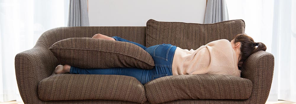 ソファベッドの寝心地が心配！買い替える前に知っておきたい種類や特長、心地よく寝る方法 | VENUSBED LIBRARY