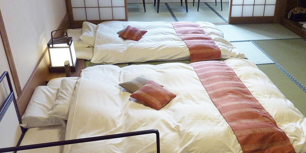 畳の上に敷く布団の選び方｜カビの防ぎ方と対処法を紹介 | VENUSBED LIBRARY